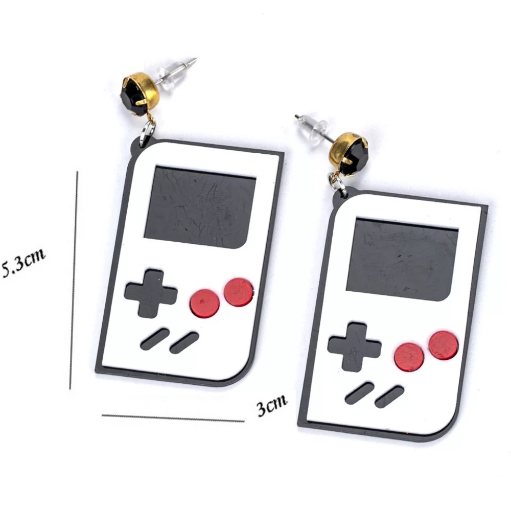 Gameboy Earrings - Picture 3 of 4